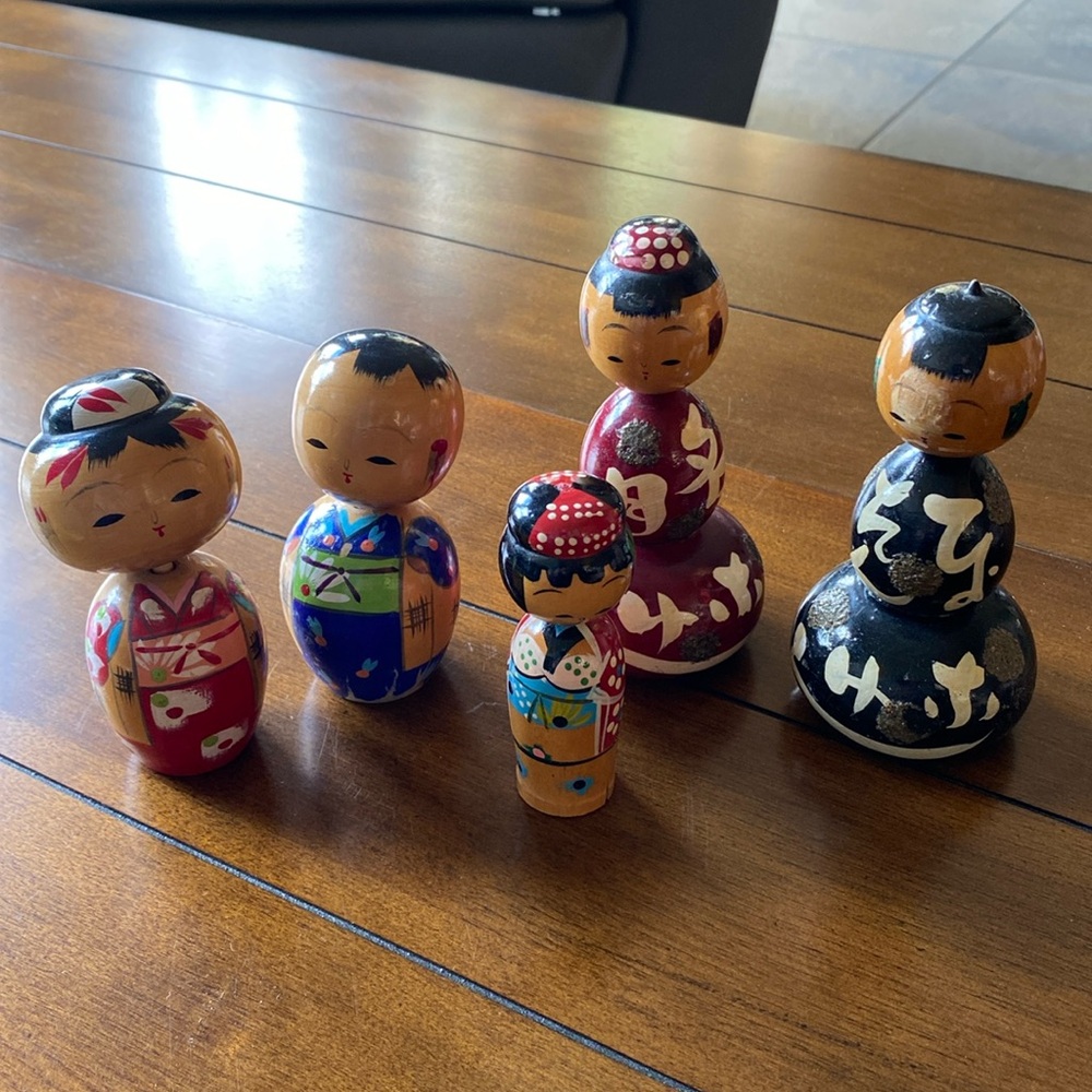 Lot of 5 Vintage Japanese Kokeshi Folk Dolls